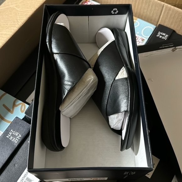 Naturalizer Genn Stroll Slide Sandal - Picture 2 of 6